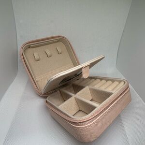 Pink Travel Jewelry Organizer